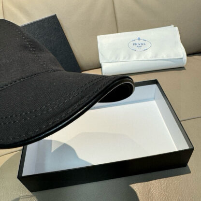 Prada fashion baseball cap - Image 5