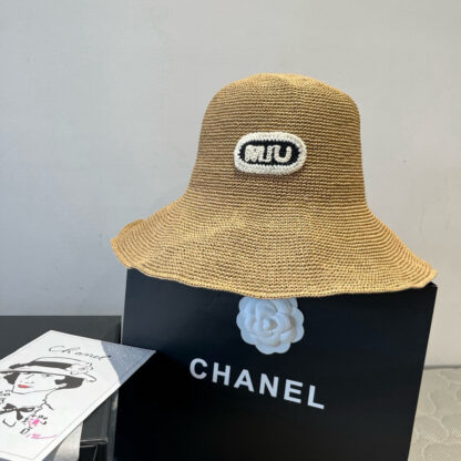 Miu Miu Stylish Folding Straw Hat - Image 6