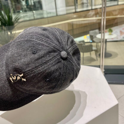 Yves Saint Laurent new baseball cap - Image 5