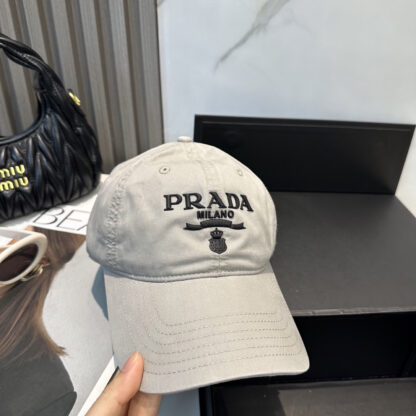 Prada fashion baseball cap - Image 5
