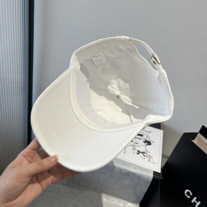 Yves Saint Laurent cap - Image 5
