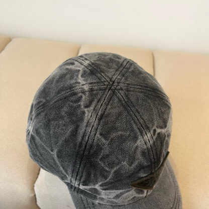 Prada fashion baseball cap - Image 5