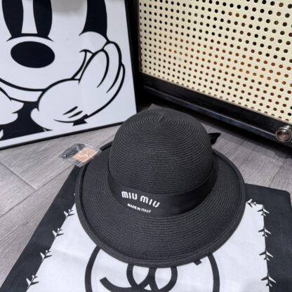 Miu Miu Casual Simple Rolled Brim Bucket Hat - Image 6