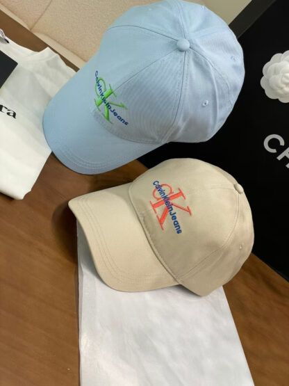 Calvin Kleinf baseball cap - Image 5