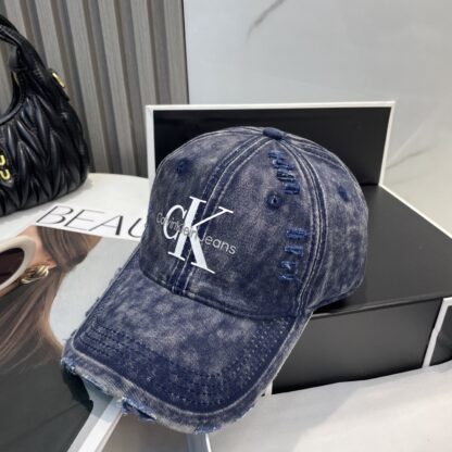 Calvin Kleinf Spring New Baseball Cap - Image 5
