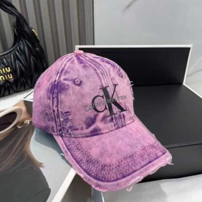 Calvin Kleinf Spring New Baseball Cap - Image 5