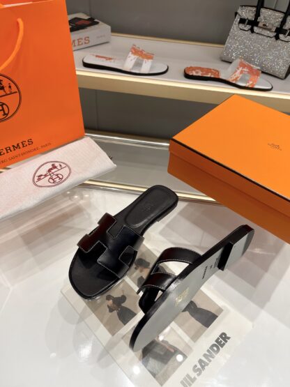 Hermès early spring new pure handmade black flat slippers - Image 5
