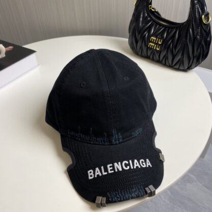 Balenciaga embroidered yuppie baseball cap - Image 5