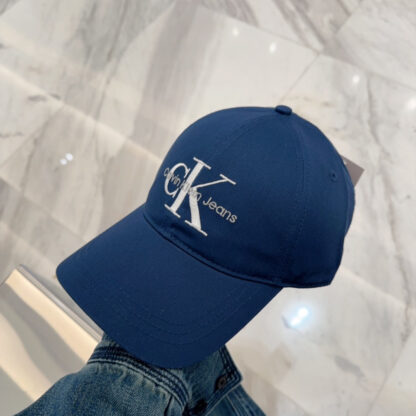 Calvin Kleinf casual all-match baseball cap - Image 5