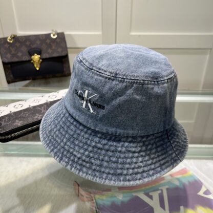 Calvin Kleinf casual all-match bucket hat - Image 5