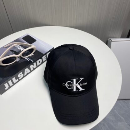 Calvin Kleinf lettering embroidered baseball cap - Image 5