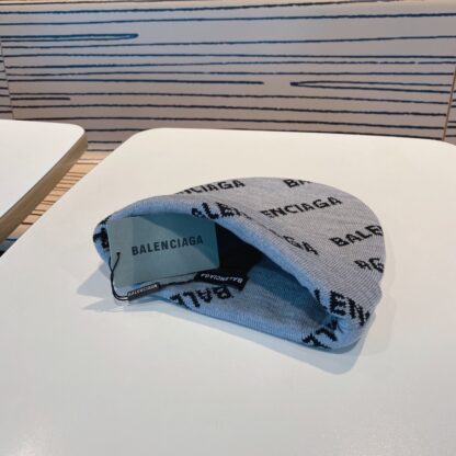 Balenciaga autumn and winter new letter warm knitted hat - Image 5