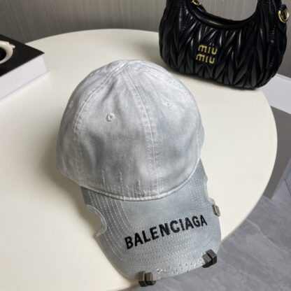 Balenciaga embroidered yuppie baseball cap - Image 5