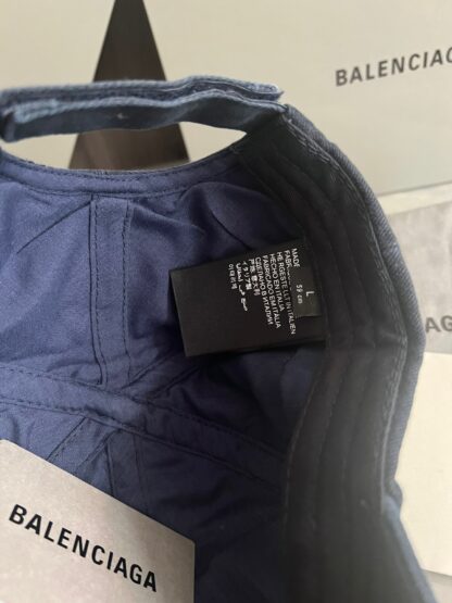 Balenciaga trendy double logo embroidered baseball cap on the front - Image 5