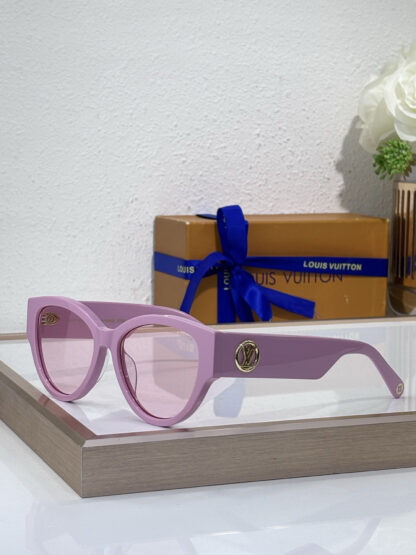 LOUIS VUITTON Fashion Sunglasses - Image 6