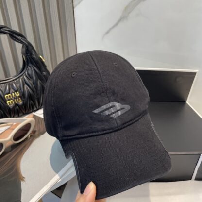 Balenciaga Unisex New Baseball Cap - Image 5