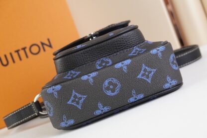 Louis Vuitton Christopher Mini Bag - Image 5