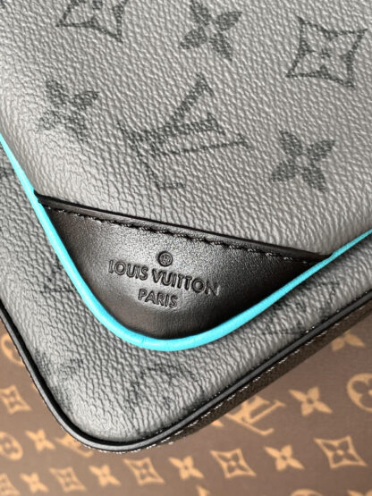 Louis Vuitton M11648 Men's Three-piece Trio Messenger Bag - Image 5