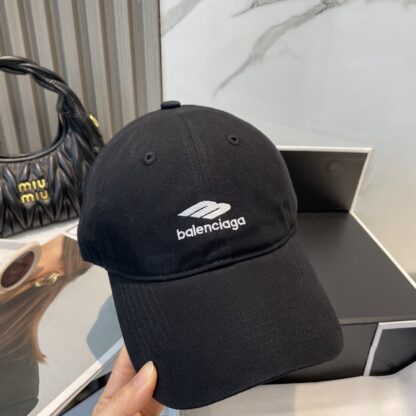 Balenciaga new embroidered logo baseball cap - Image 5