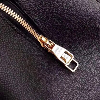 Louis Vuitton Montaigne Medium Handbag - Image 5