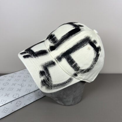 Balenciaga new embroidered logo baseball cap - Image 5
