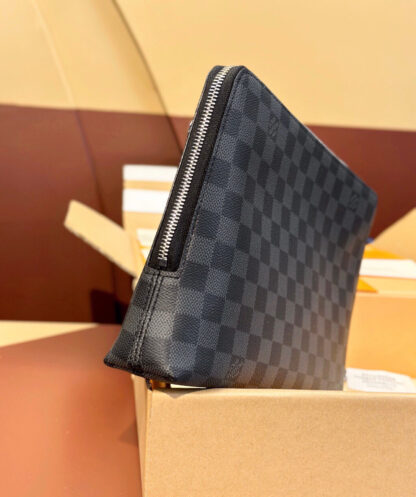 Louis Vuitton new pouch clutch bag - Image 5