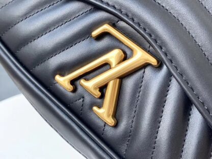 Louis Vuitton New Wave Camera Bag - Image 5