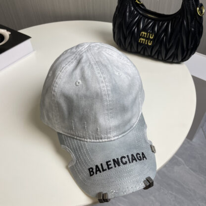 Balenciaga embroidered yuppie baseball cap - Image 5