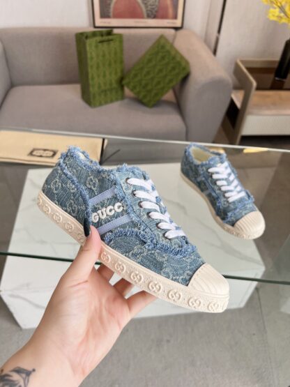 Gucci low-top casual sneakers - Image 6