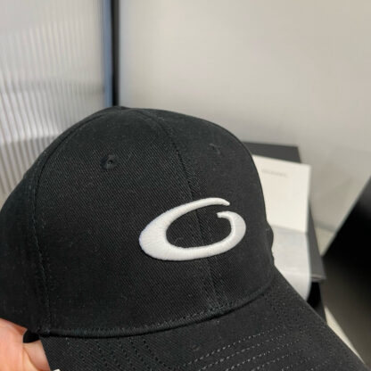 Balenciaga baseball cap - Image 5