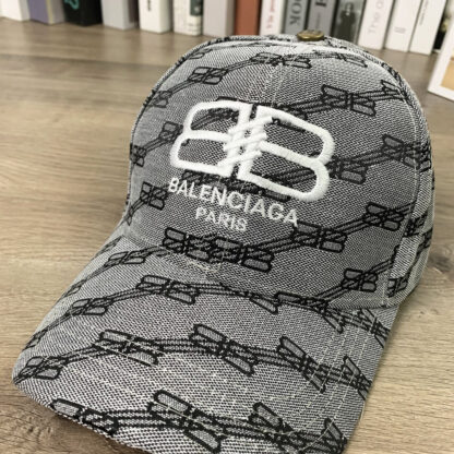 Balenciaga classic unisex hardtop baseball cap with full logo - Image 5