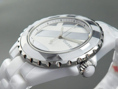 Chanel Fashion Mechanical Watch - Image 6