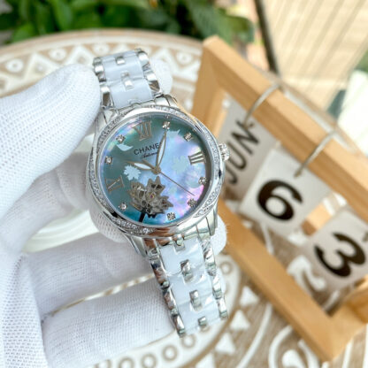 Chanel stylish and exquisite women's watches - Image 5