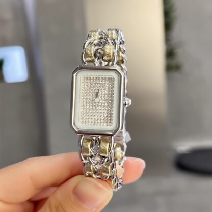 Chanel Vintage Sugar Cube Watch - Image 6