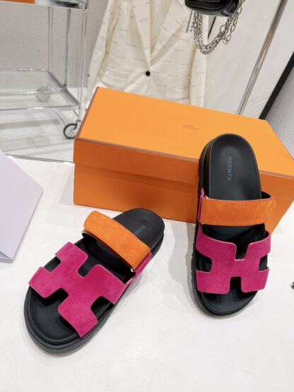 Hermès Spring and Summer New Pink Orange Comfort Slippers - Image 5