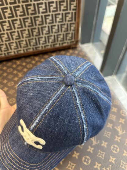 Celine exquisite baseball cap - Image 5
