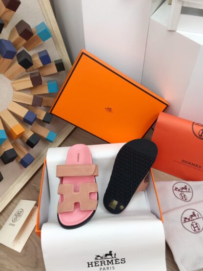Hermes pink spring and summer new leather slippers - Image 5