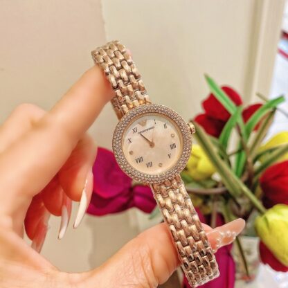 Armani elegant and exquisite watch - Image 5