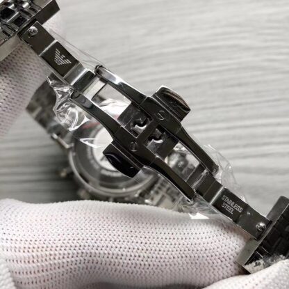 Armani Quartz Men's Watch - Image 4