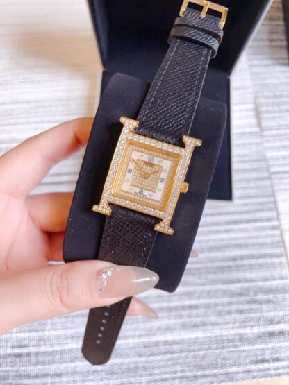Hermes square dial quartz watch - Image 5