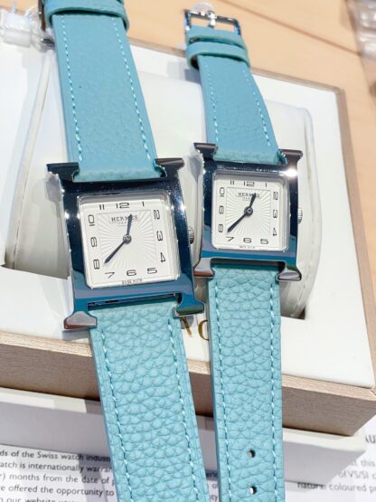 Hermes Simple Temperament Women's Quartz Watch - Image 5