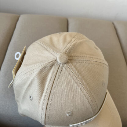 Celine new classic casual fashion baseball cap - Image 5