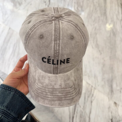 Celine best-selling baseball cap - Image 5