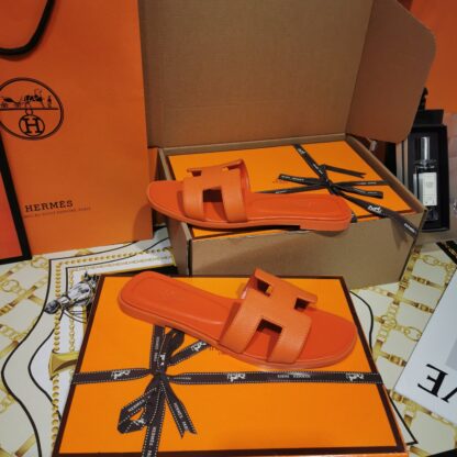 Hermès Orange Palm Print Handmade Slippers - Image 5