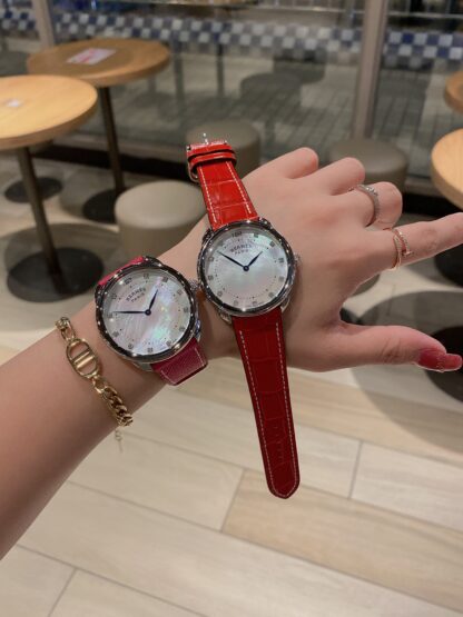 Hermes stylish quartz watch - Image 5