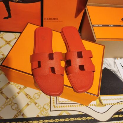 Hermès red and orange palm print cowhide handmade slippers - Image 5