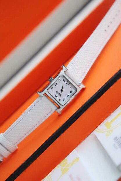 Hermes stylish simple casual watch - Image 5