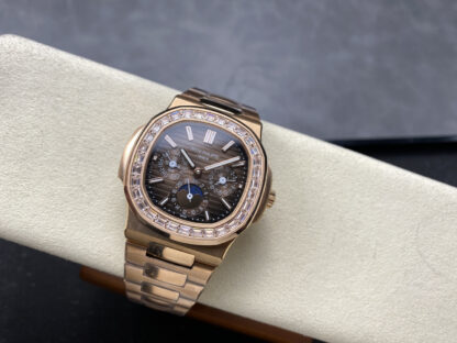 Patek Philippe Super Complex Multifunctional Nautilus Leisure Sports Watch - Image 5