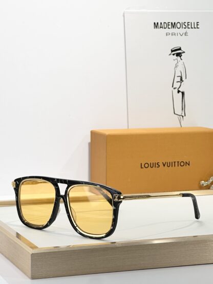 LOUIS VUITTON Fashion Sunglasses - Image 6