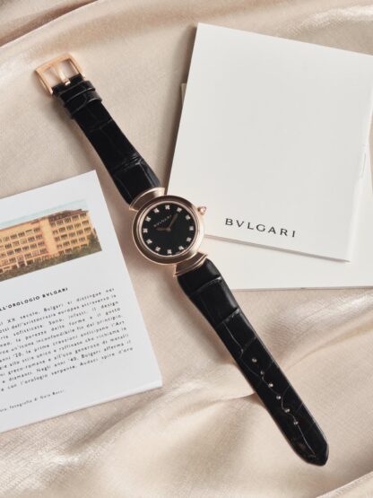Bulgari classic chic and elegant watch - Image 5